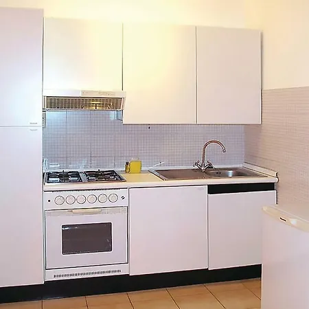 0-bedroom In Ortonovo Apartmán Marinella di Sarzana